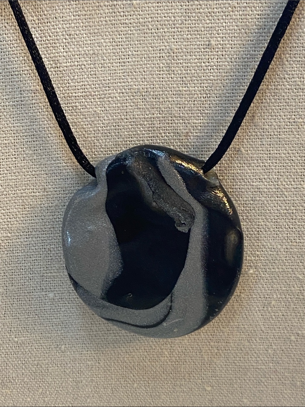 Big pendant necklace - Picture 8 of 8